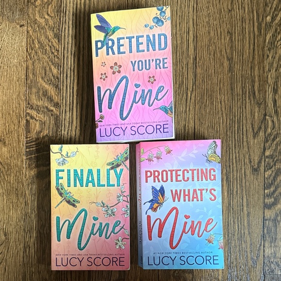 Lucy Score Book Set with Colorful Covers - Picture 1 of 1